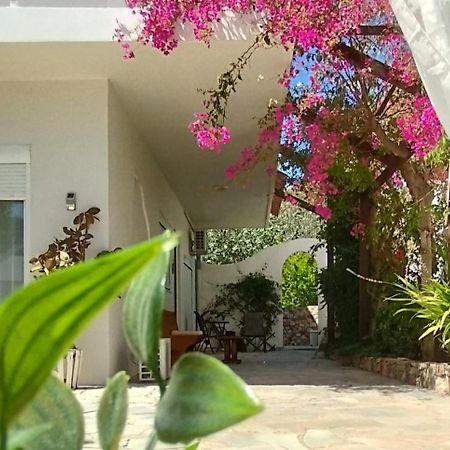 Marilen Διαμέρισμα Λιβάδια Εξωτερικό φωτογραφία