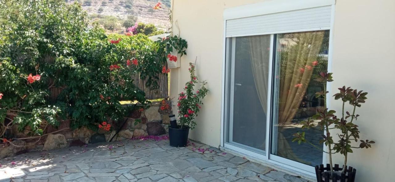 Marilen Διαμέρισμα Λιβάδια Δωμάτιο φωτογραφία